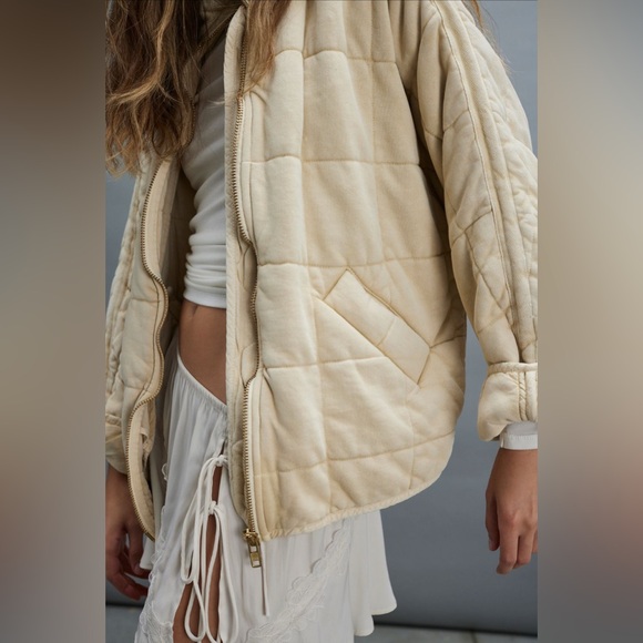 Free People Dolman Quilted Knit Jacket - Color: Vanilla Creme - Size: Small - Picture 3 of 6